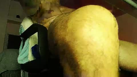 Snapshot of fernandoquindiano chatting on 01-28-25, 02:43 Samuel online show from 01-28-25, 02:43