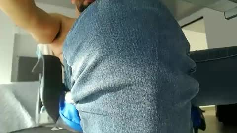 Snapshot of fernandoquindiano chatting on 02-27-25, 09:25 Samuel online show from 02-27-25, 09:25