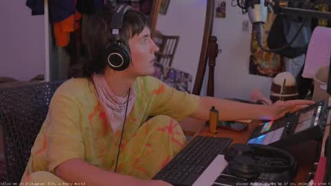 Fern next stream 430pm Monday PST online show from 02-18-25, 08:16