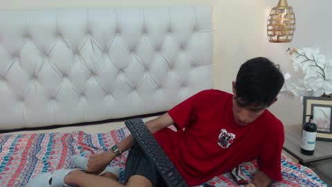 FER PHOENIX online show from 02-03-25, 09:30