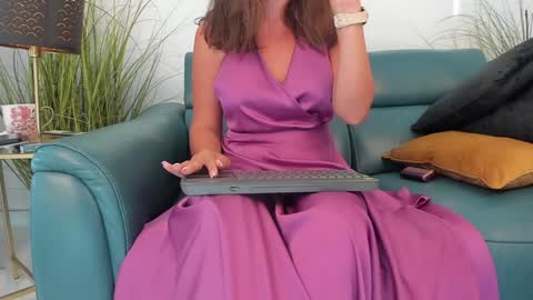 Snapshot of fetish_life chatting on 09-19-25, 01:45 fetish_life online show from 09-19-25, 01:45