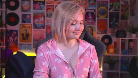 Rey online show from 12-07-24, 11:40