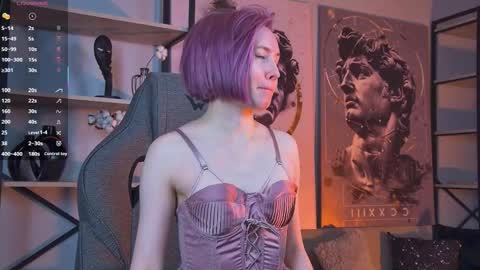 Rey online show from 10-26-25, 02:01