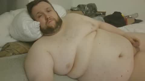 Snapshot of fettebifotze28h chatting on 05-15-26, 11:12 Cow Sow online show from 05-15-26, 11:12