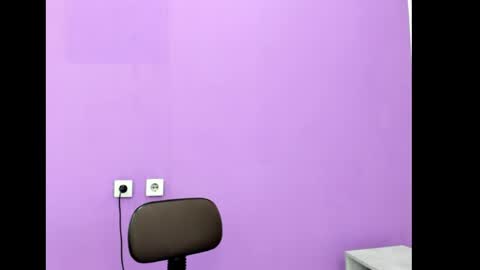 Snapshot of fey_bb chatting on 06-04-26, 05:46 Milana online show from 06-04-26, 05:46