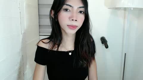 feyaaa online show from 02-11-25, 04:44