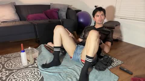 Snapshot of ffruityboy chatting on 03-30-26, 12:33 Fruity Boy online show from 03-30-26, 12:33