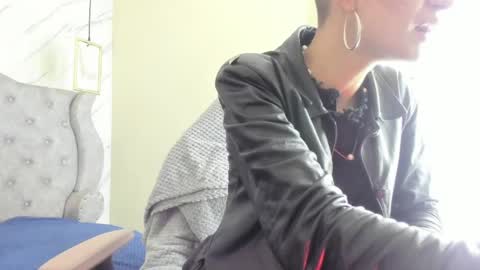   online show from 04-24-26, 12:29