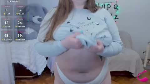 Snapshot of fiery__lady_ chatting on 05-16-26, 02:38 Evita online show from 05-16-26, 02:38