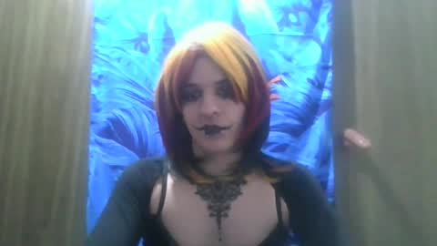 Snapshot of fiery_thot chatting on 07-26-26, 04:42 Laven online show from 07-26-26, 04:42
