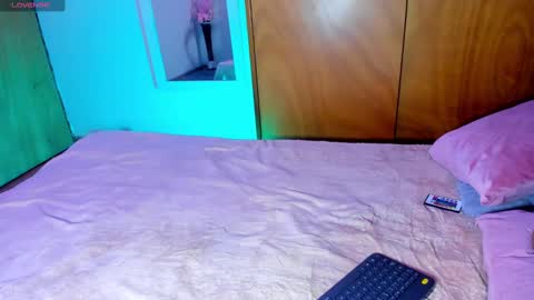 Snapshot of fiery_yumms chatting on 02-16-25, 07:27 Ana online show from 02-16-25, 07:27