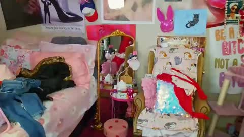 Snapshot of fieryminx67 chatting on 02-11-26, 01:21 fieryminx67 online show from 02-11-26, 01:21