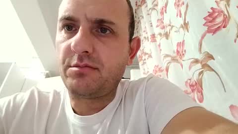 Snapshot of figonik chatting on 01-09-26, 05:54 Nick online show from 01-09-26, 05:54