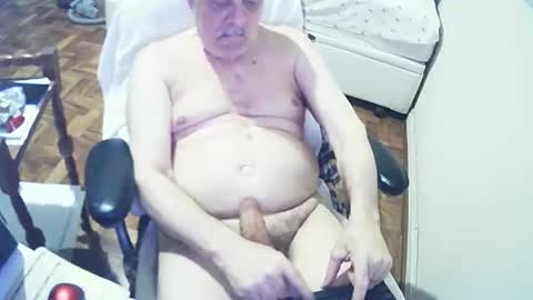 Snapshot of filhober chatting on 03-04-25, 01:01 filhober online show from 03-04-25, 01:01