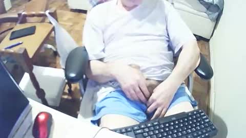 Snapshot of filhober chatting on 09-13-25, 02:22 filhober online show from 09-13-25, 02:22