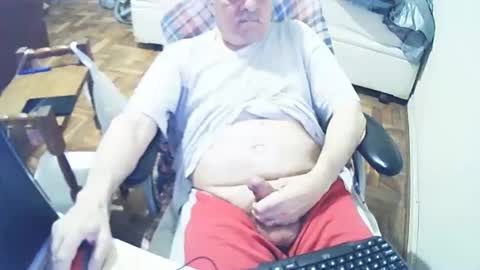 Snapshot of filhober chatting on 09-19-25, 03:08 filhober online show from 09-19-25, 03:08