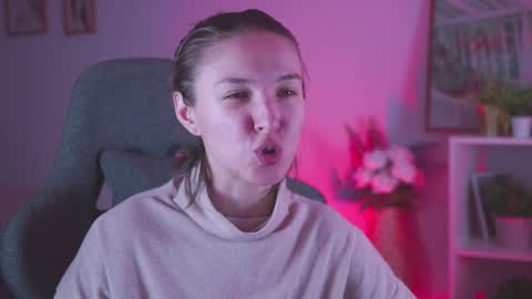 Snapshot of filipinaadams chatting on 12-14-24, 08:56 cap and Lana  online show from 12-14-24, 08:56