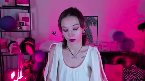 Snapshot of filipinaadams chatting on 12-18-24, 11:34 cap and Lana  online show from 12-18-24, 11:34