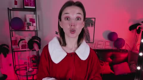 Snapshot of filipinaadams chatting on 12-25-24, 08:29 cap and Lana  online show from 12-25-24, 08:29