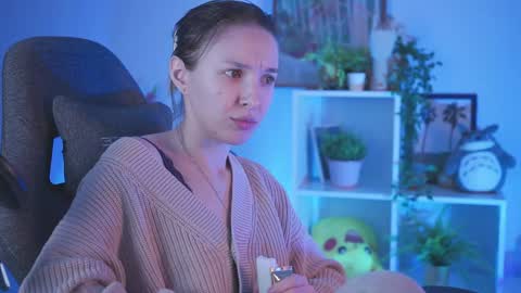 Snapshot of filipinaadams chatting on 01-10-25, 08:07 cap and Lana  online show from 01-10-25, 08:07