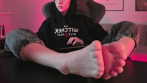 Snapshot of filipinaadams chatting on 03-01-25, 02:26 cap and Lana  online show from 03-01-25, 02:26