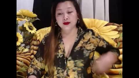 Yhen online show from 05-28-26, 07:00