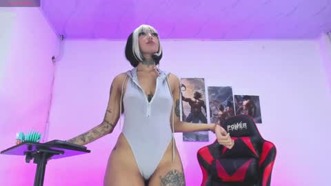 filletatouee online show from 01-10-25, 12:17