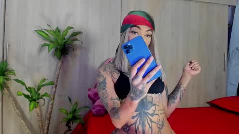 filletatouee online show from 01-16-26, 07:01