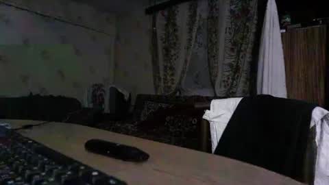 Snapshot of fillipsondon chatting on 07-26-26, 07:10 Whitechocolate online show from 07-26-26, 07:10