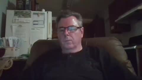 Snapshot of finderfiner chatting on 12-23-24, 07:17 finderfiner online show from 12-23-24, 07:17