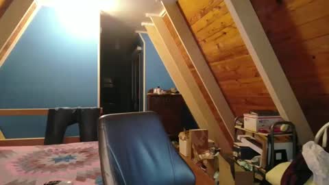 Snapshot of finderfiner chatting on 09-13-25, 09:31 finderfiner online show from 09-13-25, 09:31