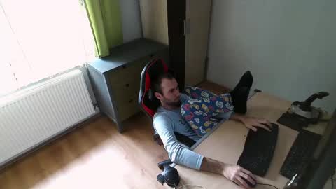 Jane and Findo online show from 02-16-25, 08:21