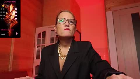 Lady online show from 12-01-25, 12:59