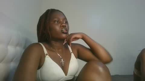 Snapshot of fine_melanie chatting on 11-03-25, 01:12 melanie online show from 11-03-25, 01:12