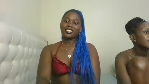 Snapshot of fine_melanie chatting on 11-22-25, 10:47 melanie online show from 11-22-25, 10:47