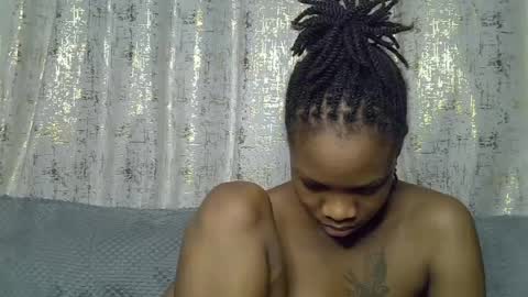 Snapshot of fine_queen12 chatting on 07-13-26, 06:44 fine_queen12 online show from 07-13-26, 06:44