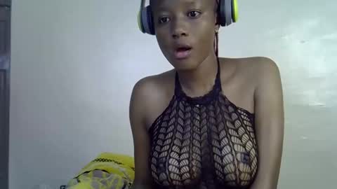 slimmie online show from 12-19-25, 08:43