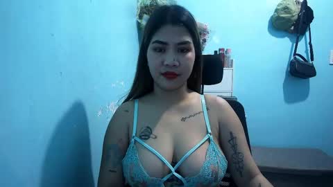 Snapshot of finn13563863 chatting on 04-15-26, 12:01 finn ing geer online show from 04-15-26, 12:01
