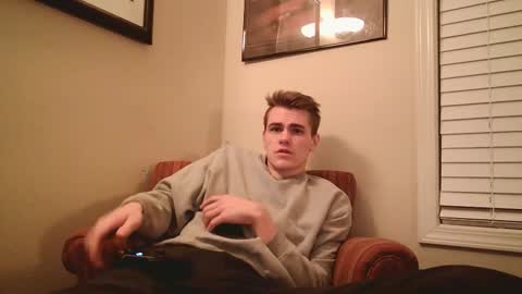 Snapshot of finnabun33 chatting on 02-12-26, 11:44 Jake I am Bicurious online show from 02-12-26, 11:44