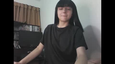 finnky1 online show from 04-19-26, 01:05