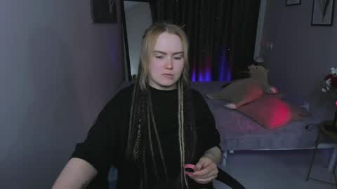 Fiona online show from 04-20-26, 10:44