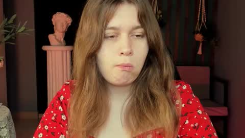 Snapshot of fioramarmoris chatting on 11-03-25, 05:20 fiora online show from 11-03-25, 05:20