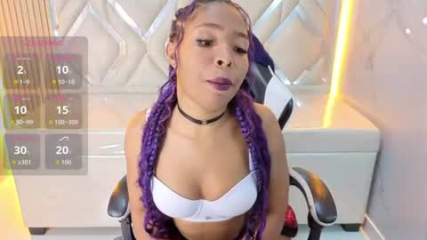 Online 800 to 1400 online show from 06-17-26, 03:09