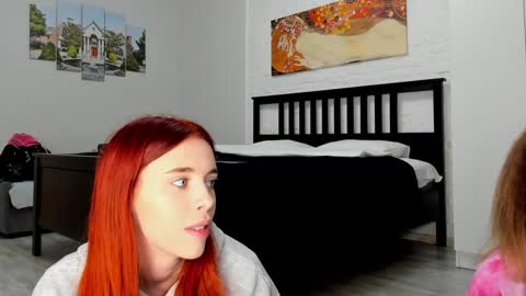 Snapshot of fire___fox1 chatting on 02-08-25, 01:11 fire___fox1 online show from 02-08-25, 01:11