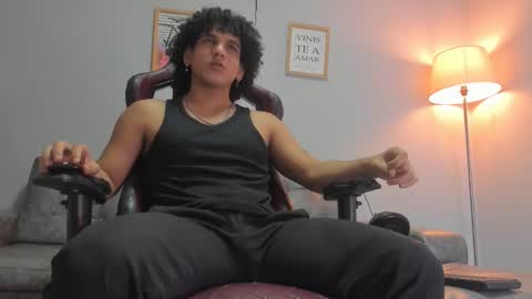 fire_boy69 online show from 09-12-25, 08:31