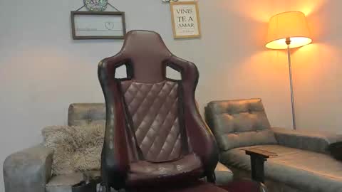 fire_boy69 online show from 12-01-25, 05:29