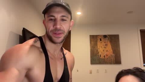 Snapshot of fireanddesire27 chatting on 02-01-25, 11:37 FireAndDesire27 online show from 02-01-25, 11:37