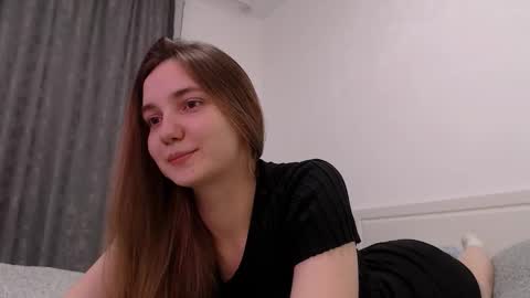 fireflies_fly_ online show from 12-04-25, 08:50