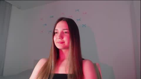 fireflies_fly_ online show from 04-22-26, 07:59