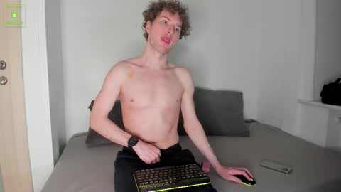 Snapshot of firevein chatting on 03-01-26, 10:28 Sexy Tony online show from 03-01-26, 10:28